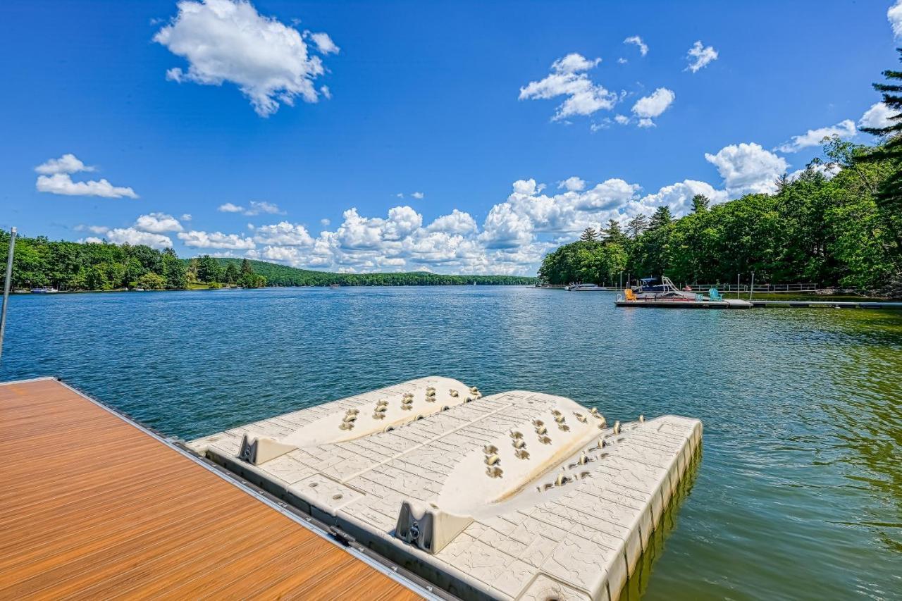 Luxury Lake Villa Oakland Exterior photo